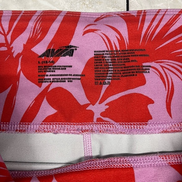 Avia Athletic Shorts Red and Purple Lightweight Design - Picture 3 of 3